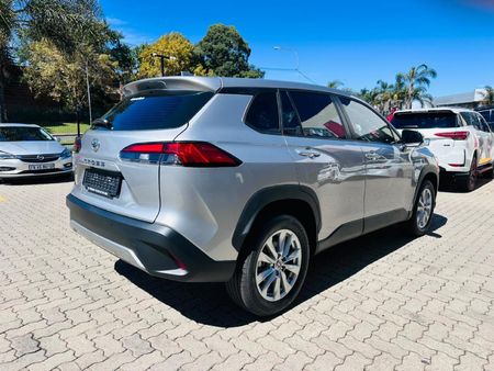 2026-Toyota-Corolla-Cross-18-XI_4