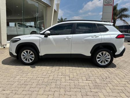 2026-Toyota-Corolla-Cross-18-XS_1