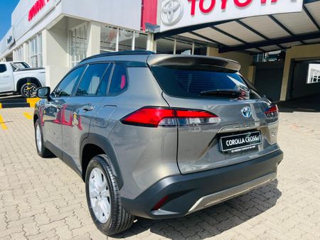 2026-Toyota-Corolla-Cross-18-XS-Hybrid_2
