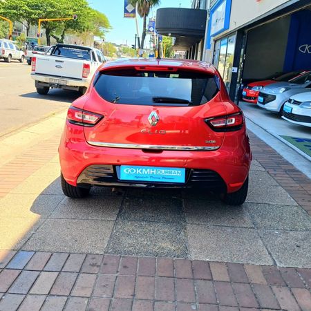 2017-Renault-Clio-IV-900T-Dynamique-5-dr-66kW_6