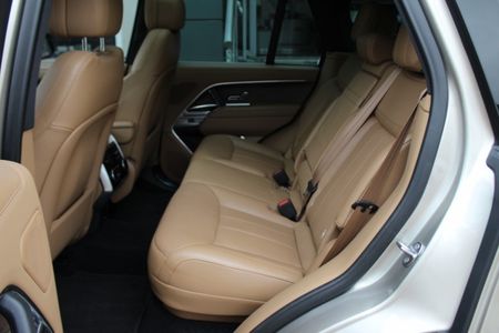 2022-Land-Rover-Range-Rover-30-D-HSE_20