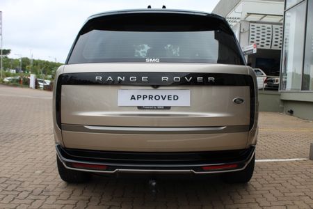 2022-Land-Rover-Range-Rover-30-D-HSE_6