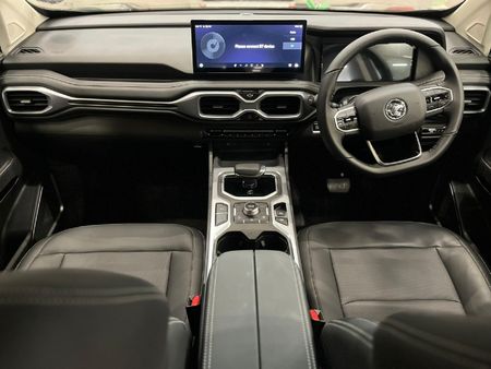 2026-Proton-X90-15T-Executive-Auto_11