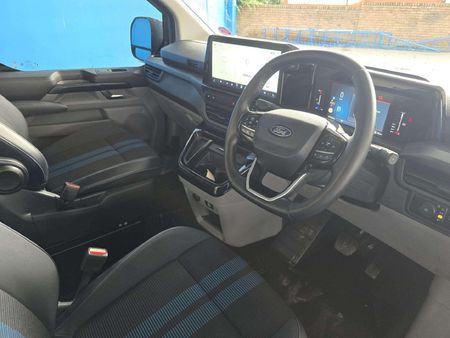 2025-Ford-Transit-Custom-20-TDCI-Sport-Auto-Panel-Van_7