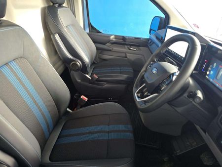 2025-Ford-Transit-Custom-20-TDCI-Sport-Auto-Panel-Van_8