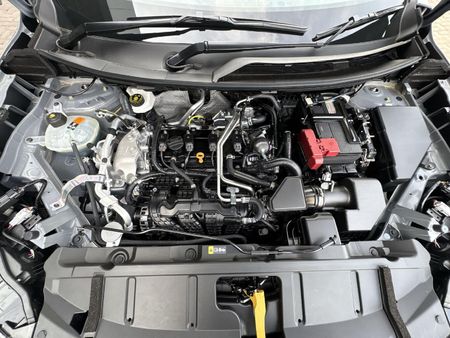 2026-Nissan-X-Trail-25-Acenta-Plus-Auto_8