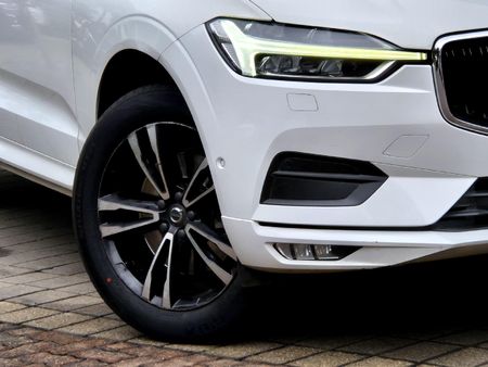 2018-Volvo-XC60-D4-Momentum-Auto-AWD_6