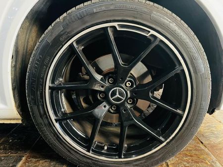 2012-Mercedes-Benz-Viano-30-CDI-Ambiente-Auto_11