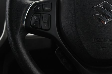 2022-Suzuki-Vitara-Brezza-15-GL_4