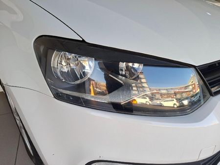 2024-Volkswagen-Polo-Vivo-16-Comfortline-Auto-5-dr_16