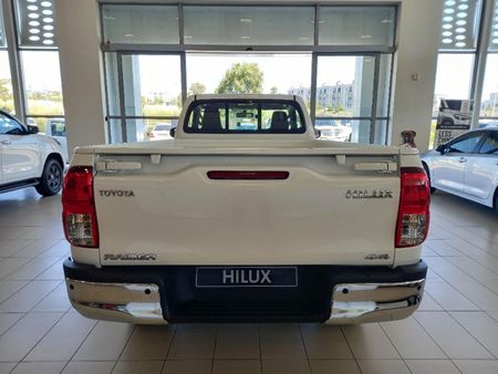 2026-Toyota-Hilux-24-GD-6-Raider-4x4-Auto-Single-Cab_5
