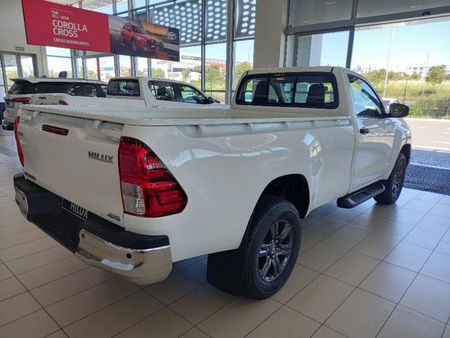 2026-Toyota-Hilux-24-GD-6-Raider-4x4-Auto-Single-Cab_8