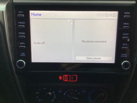 2020-Toyota-Fortuner-24-GD-6-Raised-Body_12