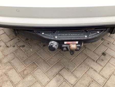 2020-Toyota-Fortuner-24-GD-6-Raised-Body_18