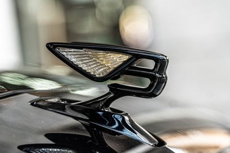 2021-Bentley-Flying-Spur-W12_16