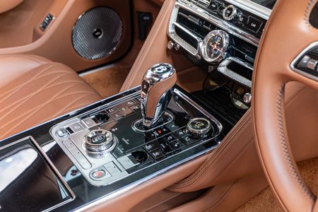 2021-Bentley-Flying-Spur-W12_25