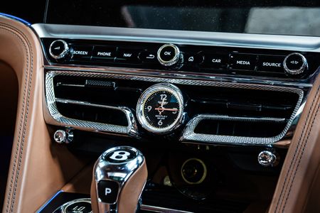 2021-Bentley-Flying-Spur-W12_26