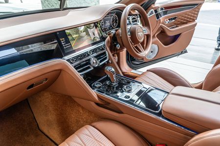 2021-Bentley-Flying-Spur-W12_28