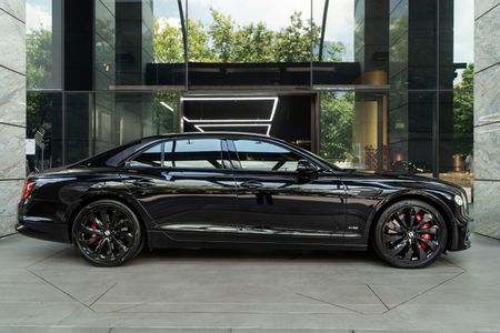 2021-Bentley-Flying-Spur-W12_2
