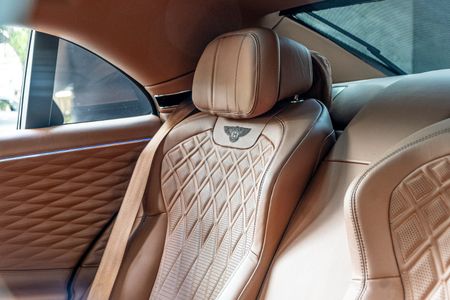 2021-Bentley-Flying-Spur-W12_31