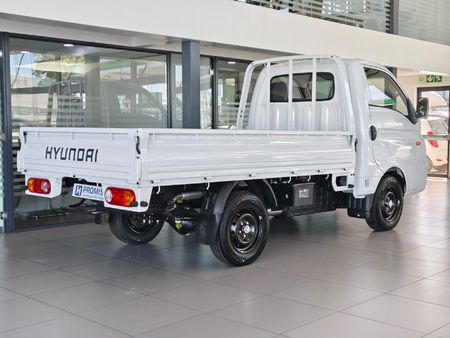 2026-Hyundai-H100-Bakkie-26D-Dropside_6