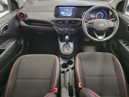 2024-Hyundai-Grand-i10-12-Motion-Auto_9