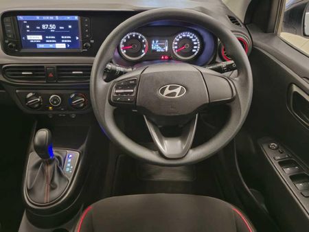 2024-Hyundai-Grand-i10-12-Motion-Auto_12