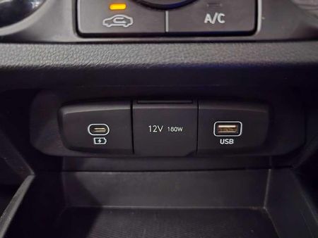 2024-Hyundai-Grand-i10-12-Motion-Auto_23