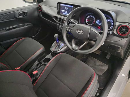 2024-Hyundai-Grand-i10-12-Motion-Auto_7