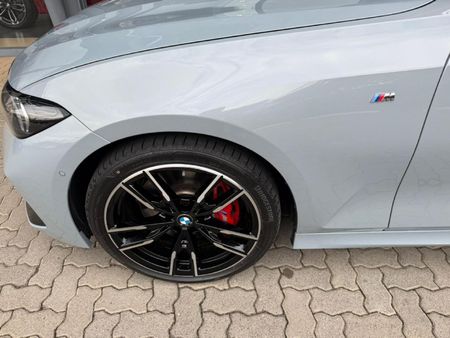 2025-BMW-3-Series-M340i-xDrive-Auto_5