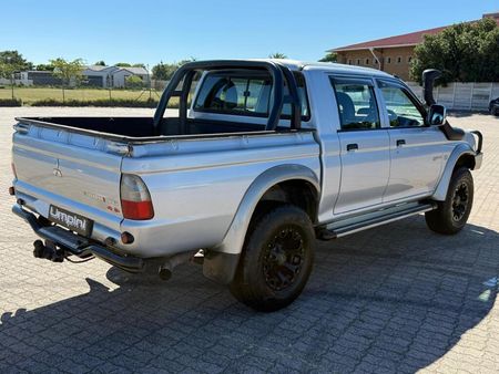 Used Mitsubishi Colt 3000 V6 Rodeo Double-Cab for sale in Western Cape ...