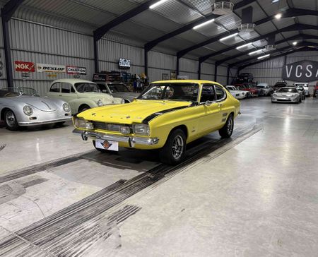 1972-Ford-Capri-V8_2