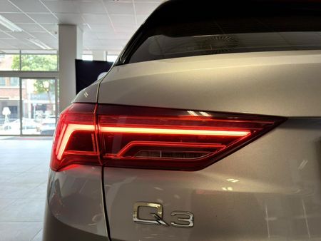 2023-Audi-Q3-14-TFSI-Auto-35-TFSI_8