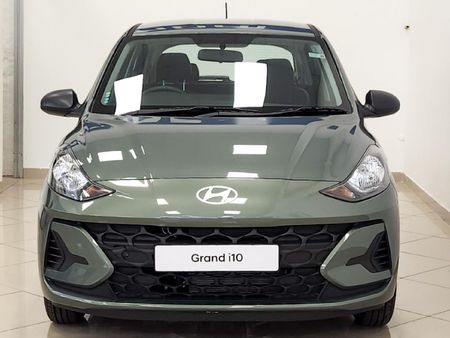 2026-Hyundai-Grand-i10-10-Motion_1