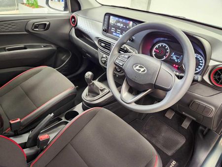 2026-Hyundai-Grand-i10-10-Motion_7