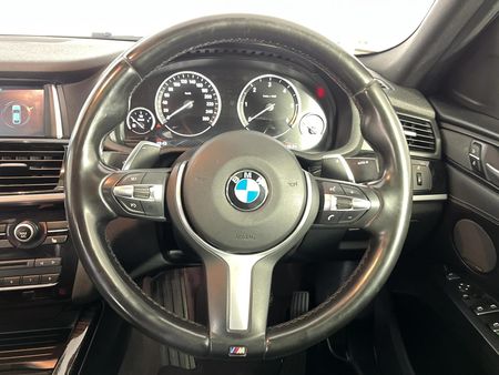 2018-BMW-X4-xDrive20d-M-Sport_13