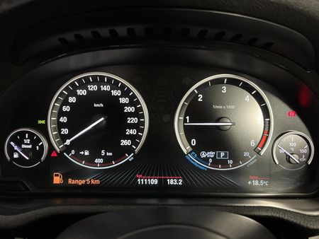 2018-BMW-X4-xDrive20d-M-Sport_2