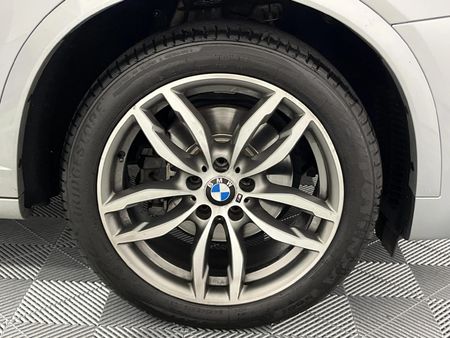 2018-BMW-X4-xDrive20d-M-Sport_5