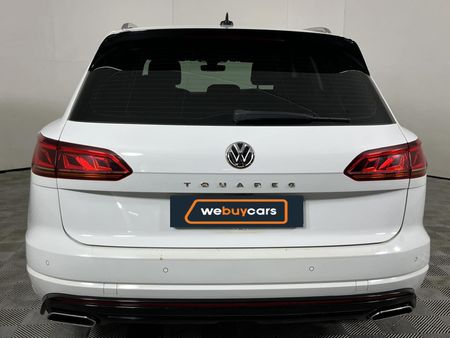 2018-Volkswagen-Touareg-30-TDI-V6-Luxury_17
