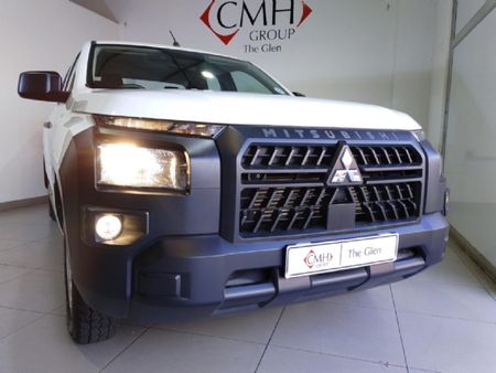 2024-Mitsubishi-Triton-24-Di-Dc-Double-Cab_15