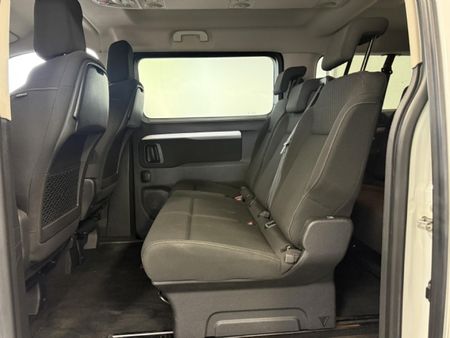 2023-Opel-Zafira-Life-Edition-20-TD-Auto_10