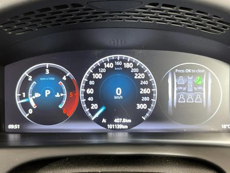 2017-Jaguar-XJ-30-D-Luxury_2