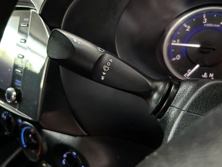 2020-Toyota-Hilux-24-GD-6-SRX-4x4-Double-Cab_11