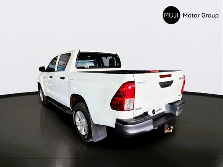 2020-Toyota-Hilux-24-GD-6-SRX-4x4-Double-Cab_1