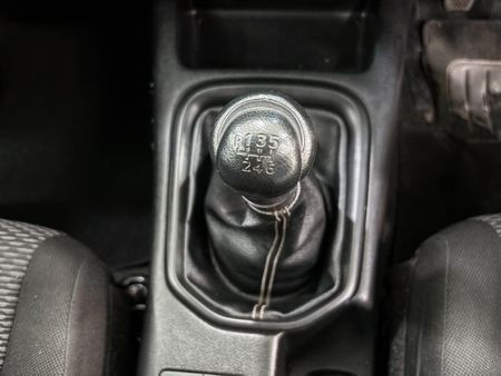 2020-Toyota-Hilux-24-GD-6-SRX-4x4-Double-Cab_4