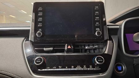 2024-Toyota-Corolla-Cross-18-XR_17
