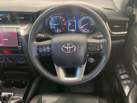 2024-Toyota-Fortuner-24-GD-6-RB-Auto_14