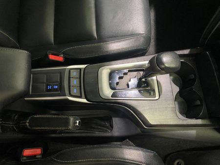 2024-Toyota-Fortuner-24-GD-6-RB-Auto_15