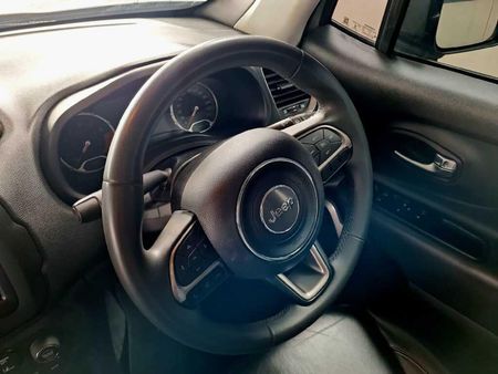 2022-Jeep-Renegade-14-TJet-Limited-Auto_11