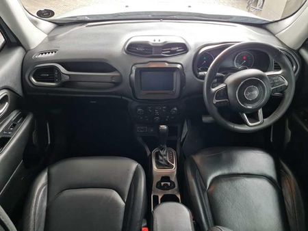 2022-Jeep-Renegade-14-TJet-Limited-Auto_16
